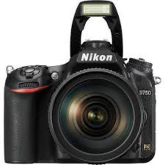 CAMARA NIKON D780 KIT 24-120 VR 1